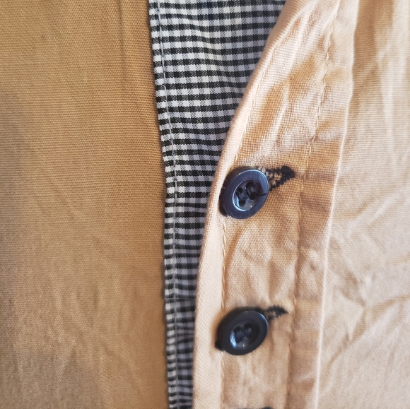 Hollister California Small Fitted Button Down Shirt.   FF139 - Picture 5 of 5